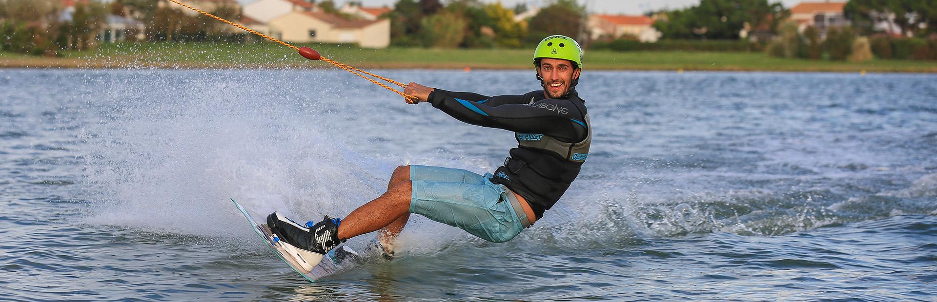 Atlantic Wakepark à l'Aiguillon sur Mer