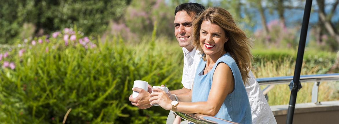 Couple aux Jardins de l'Atlantique à Talmont Saint Hilaire